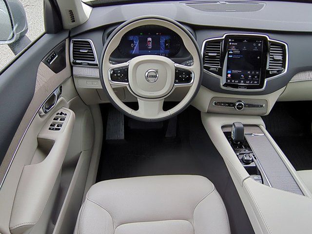 2024 Volvo XC90 Plus - Photo 17