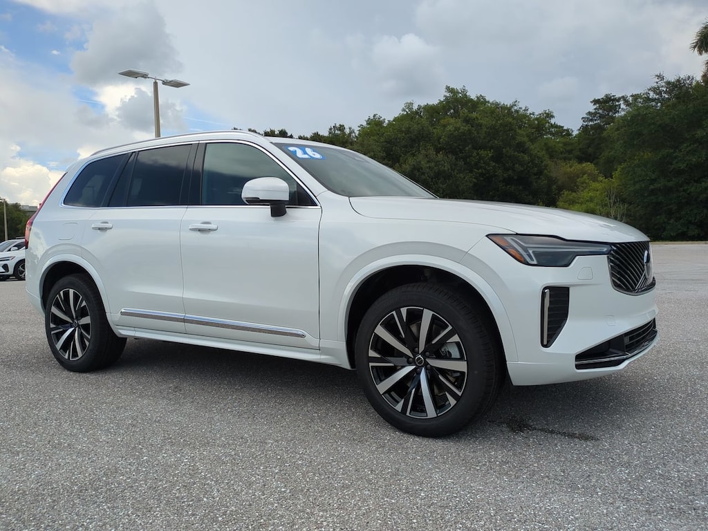 New 2026 Volvo XC90 plug-in hybrid T8 Core SUV