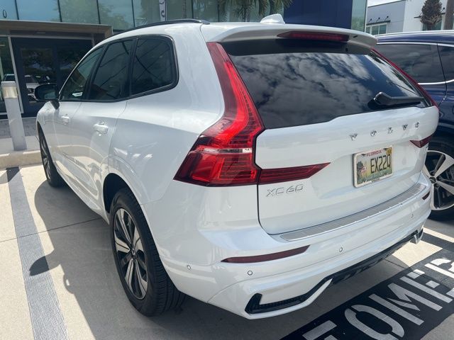 Used 2024 Volvo XC60 Plus with VIN YV4H60DL5R1860762 for sale in Naples, FL