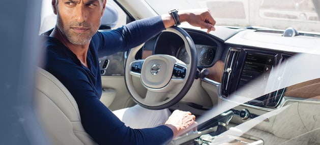 2017 Volvo S90