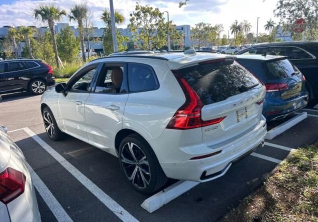 Used 2024 Volvo XC60 B5 Ultimate Dark Theme SUV