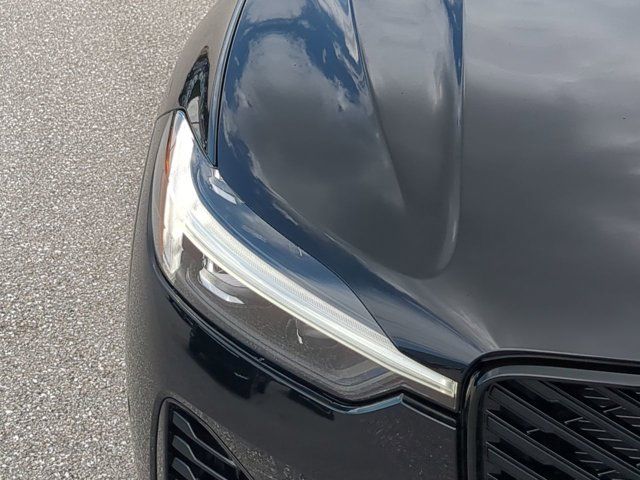 2026 Volvo XC60 Plus - Photo 11