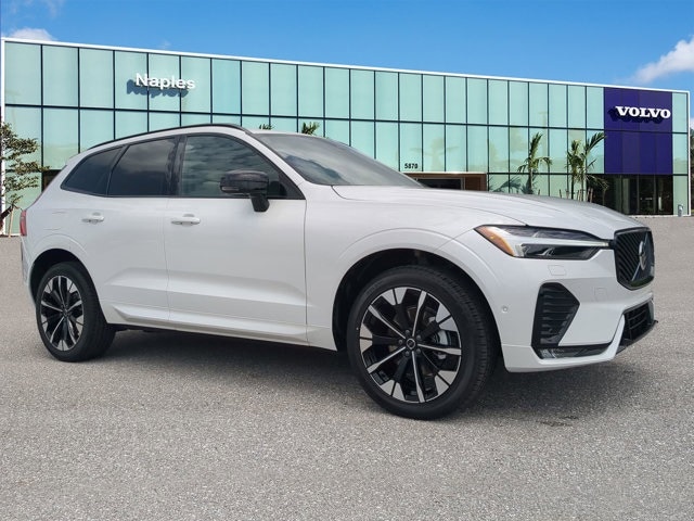 2026 Volvo XC60 Plus's photo