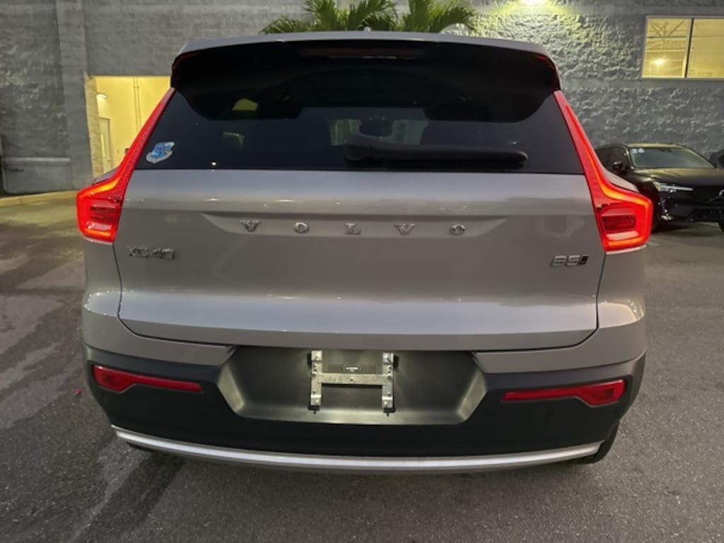 Certified 2023 Volvo XC40 Ultimate SUV