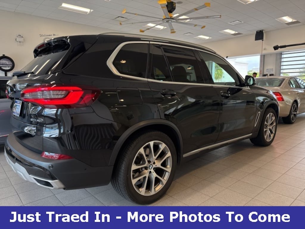 Used 2021 BMW X5 sDrive40i SUV