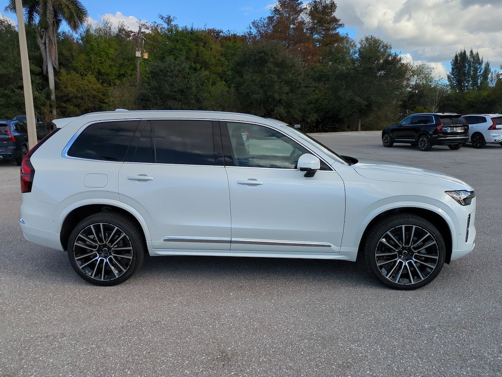 New 2026 Volvo XC90 B6 Ultra 7-Seater SUV