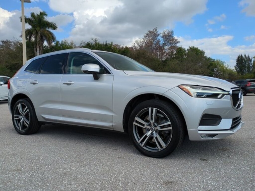 Used 2020 Volvo XC60 T6 Momentum SUV