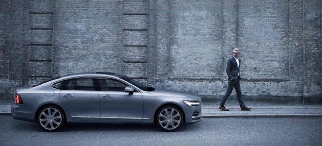 2017 Volvo S90