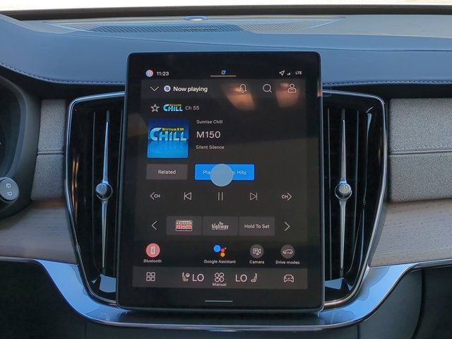 2026 Volvo XC90 Plus - Photo 20