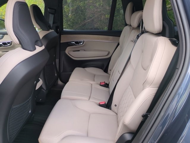 2026 Volvo XC90 Plus - Photo 15