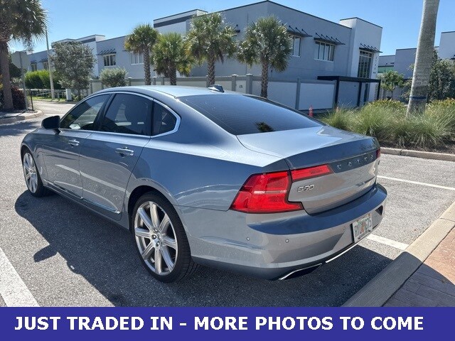 2017 Volvo S90 T6 Inscription photo 4