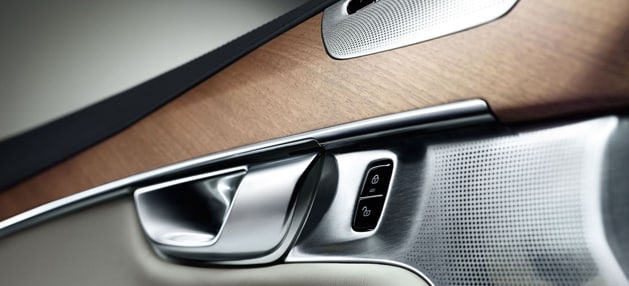 2016 XC90