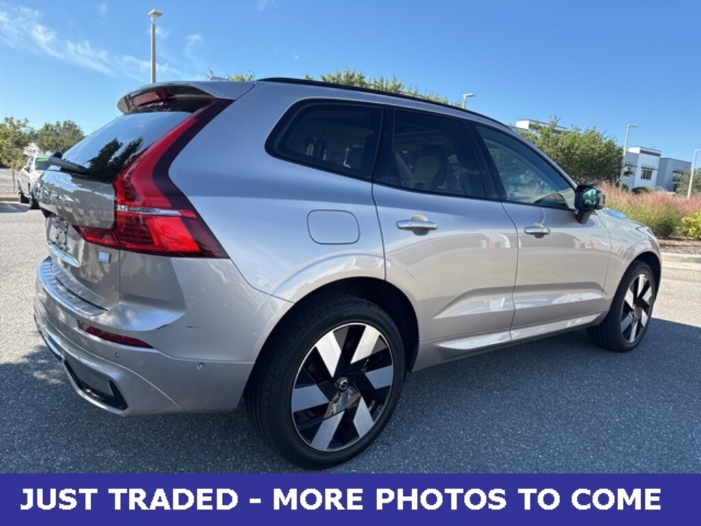 Certified 2024 Volvo XC60 Recharge Plug-In Hybrid T8 Plus Dark Theme SUV