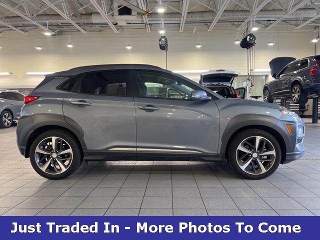 Used 2018 Hyundai Kona Limited with VIN KM8K33A51JU078210 for sale in Naples, FL