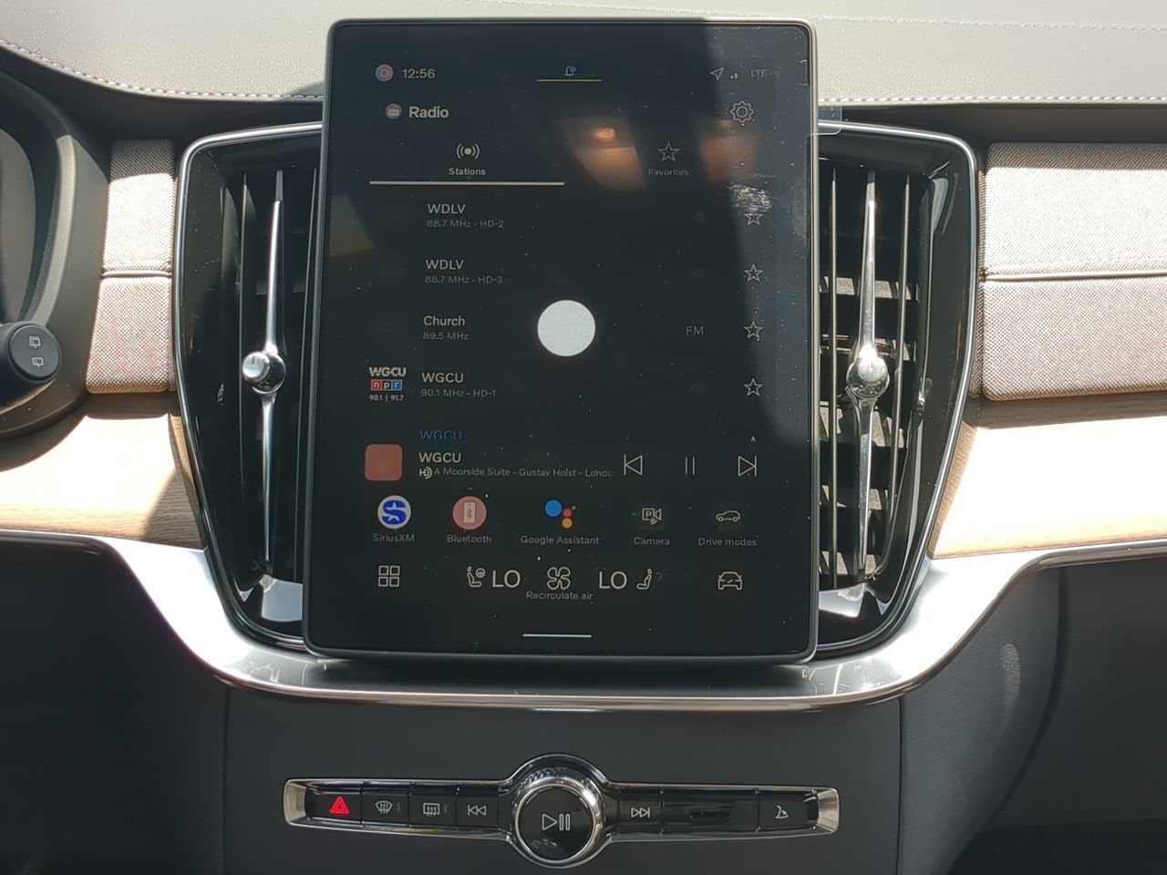 2026 Volvo XC90 Core - Photo 19