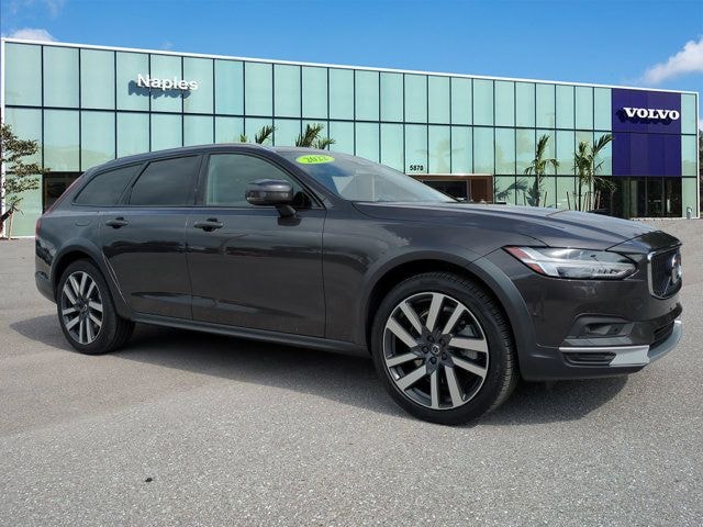2022 Volvo V90 Cross Country B6 Wagon YV4062NL5N1145076