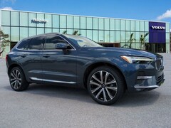 2023 Volvo XC60 B5 Ultimate Bright Theme SUV YV4L12RA9P1340122