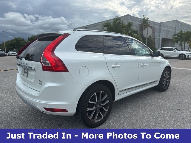 2017 Volvo XC60 T6 Dynamic photo 3