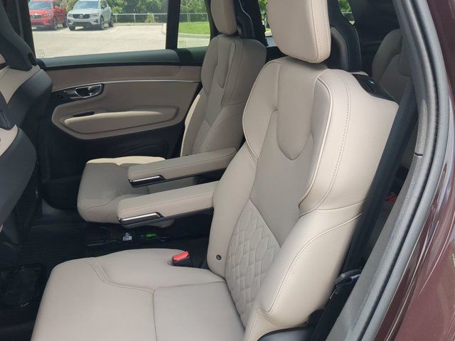 2026 Volvo XC90 Plus - Photo 15