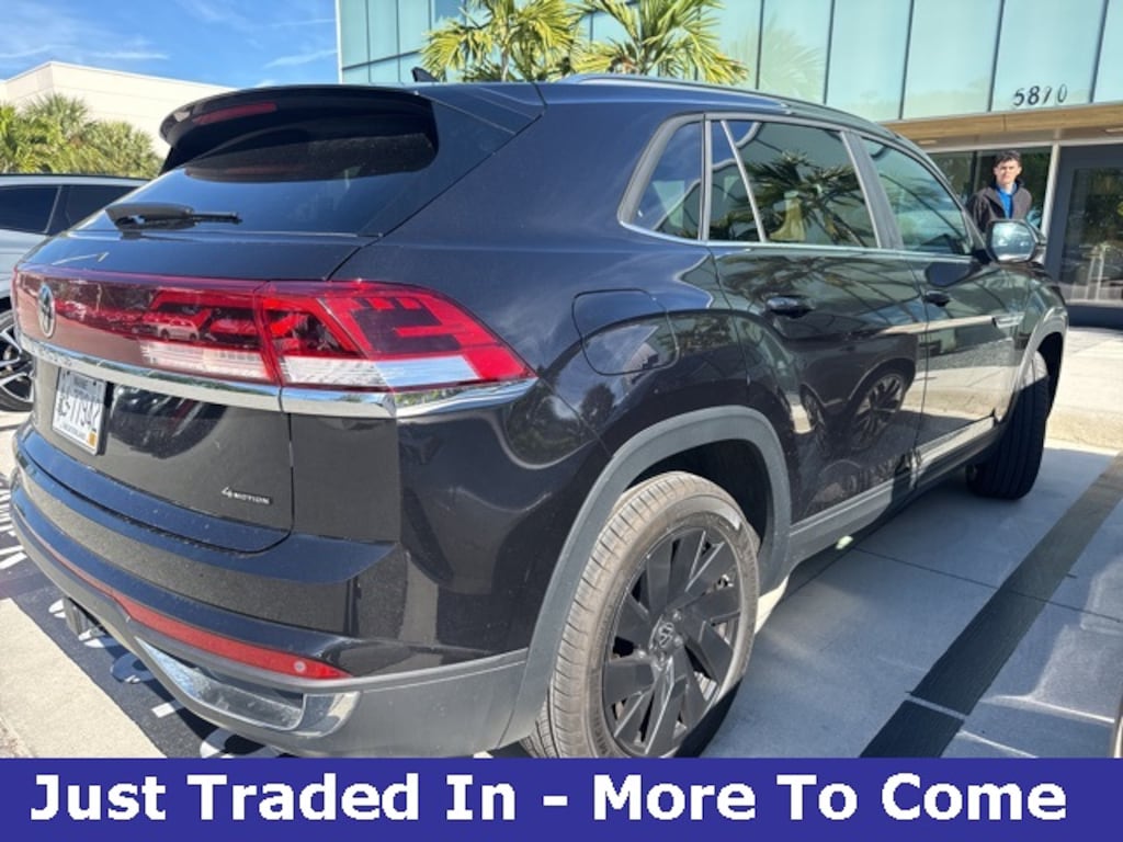 Used 2024 Volkswagen Atlas Cross Sport 2.0T SE w/Technology SUV