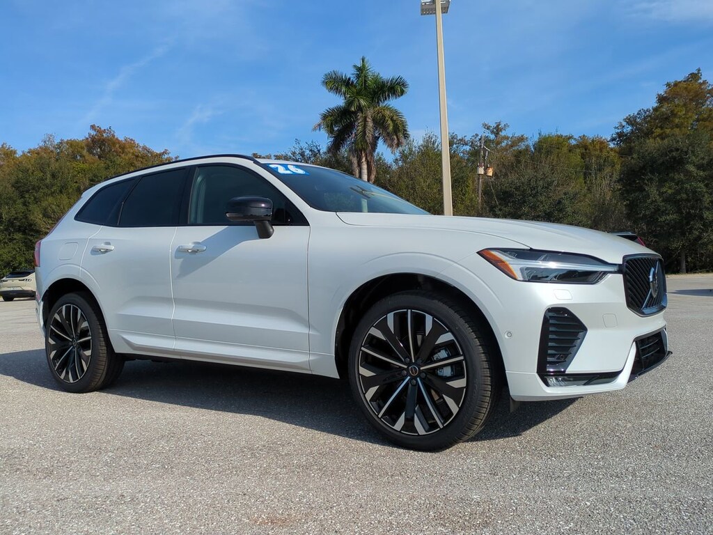 New 2026 Volvo XC60 B5 Ultra SUV