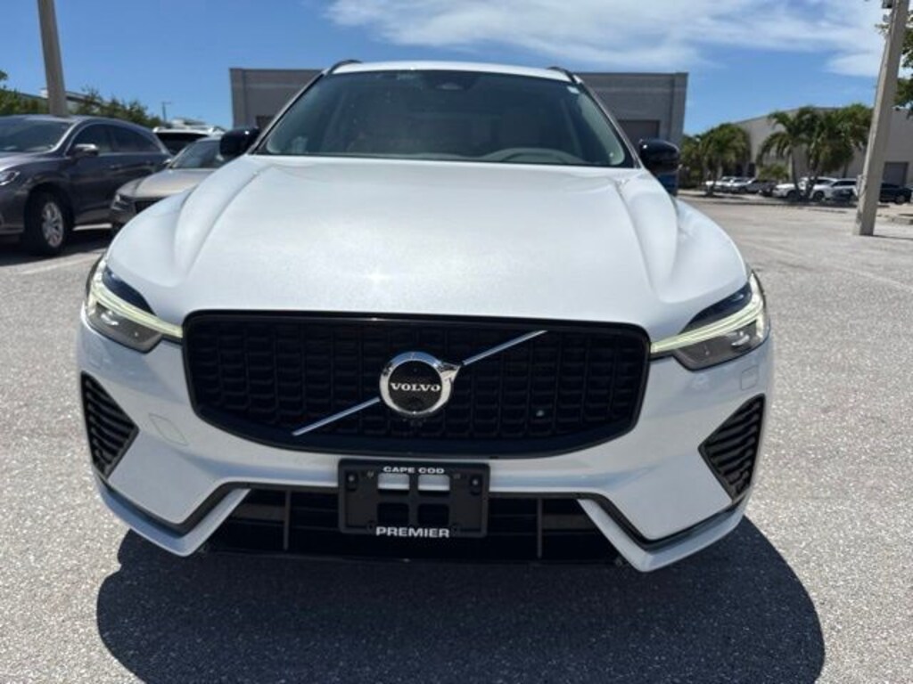 Used 2023 Volvo XC60 B5 Plus Dark Theme SUV