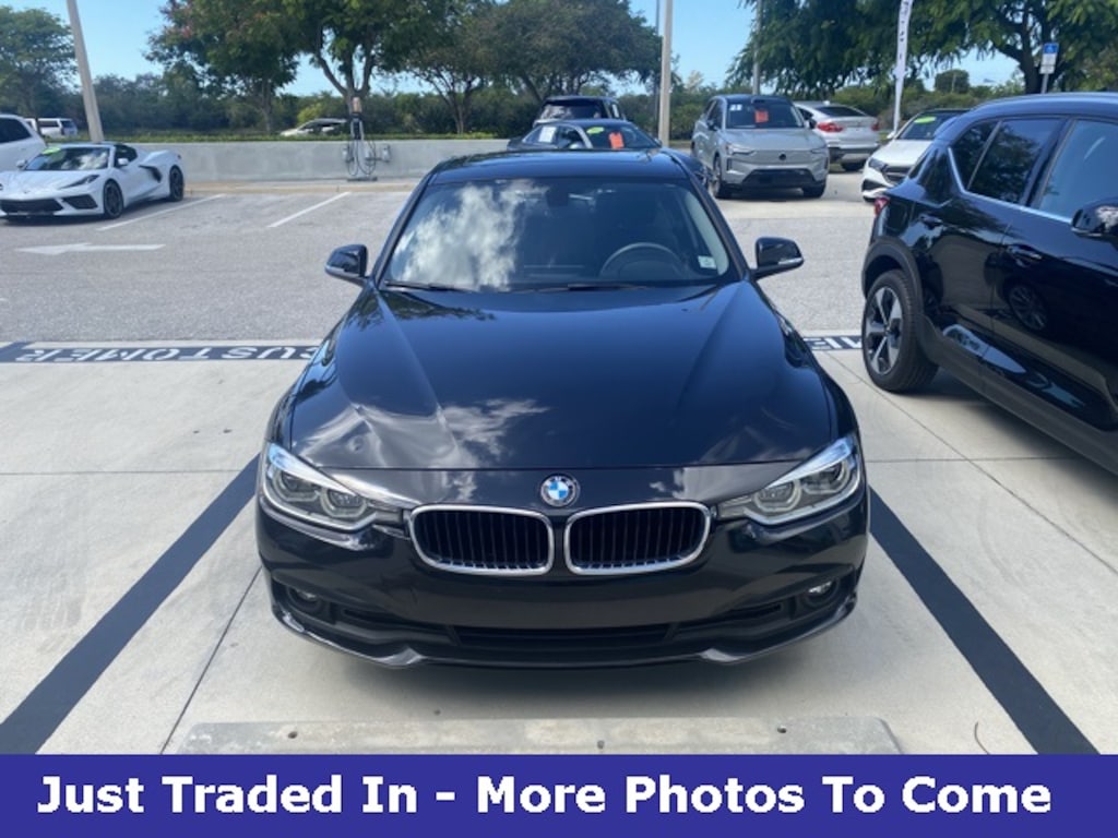 Used 2018 BMW 3 Series 320i Sedan