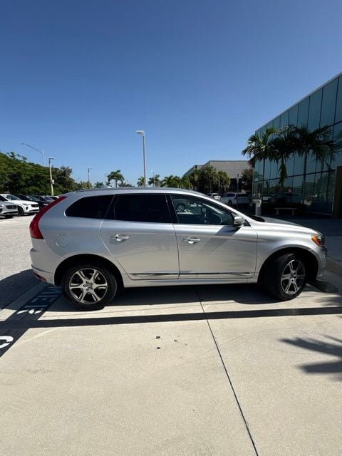 Used 2014 Volvo XC60 T6 with VIN YV4902DZ2E2552314 for sale in Naples, FL