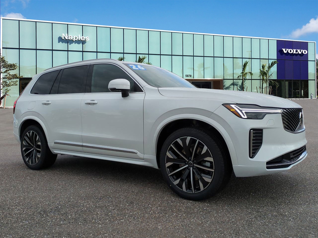 2026 Volvo XC90 Core's photo