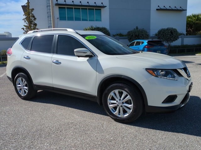 2016 Nissan Rogue SV SUV JN8AT2MVXGW136791