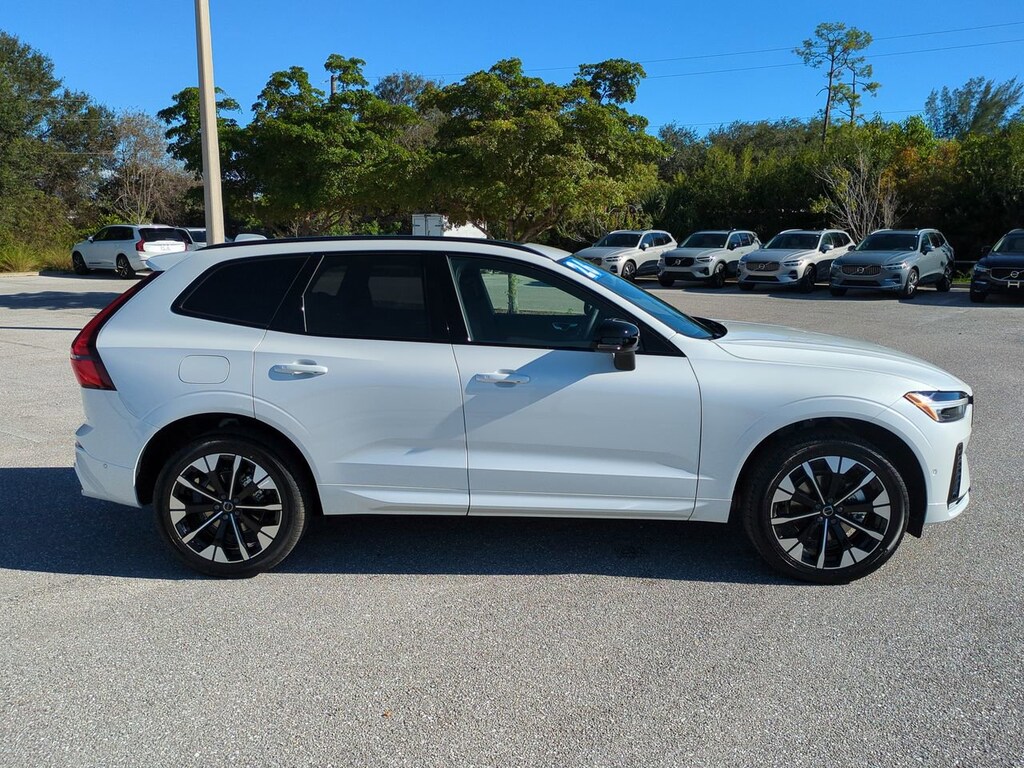 New 2026 Volvo XC60 B5 Plus SUV