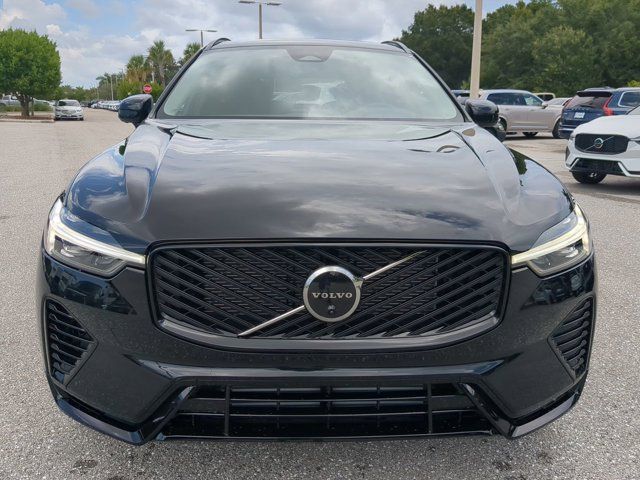2026 Volvo XC60 Plus - Photo 10