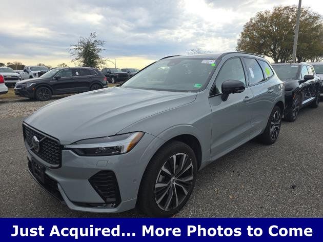 2025 Volvo XC60 SUV 
