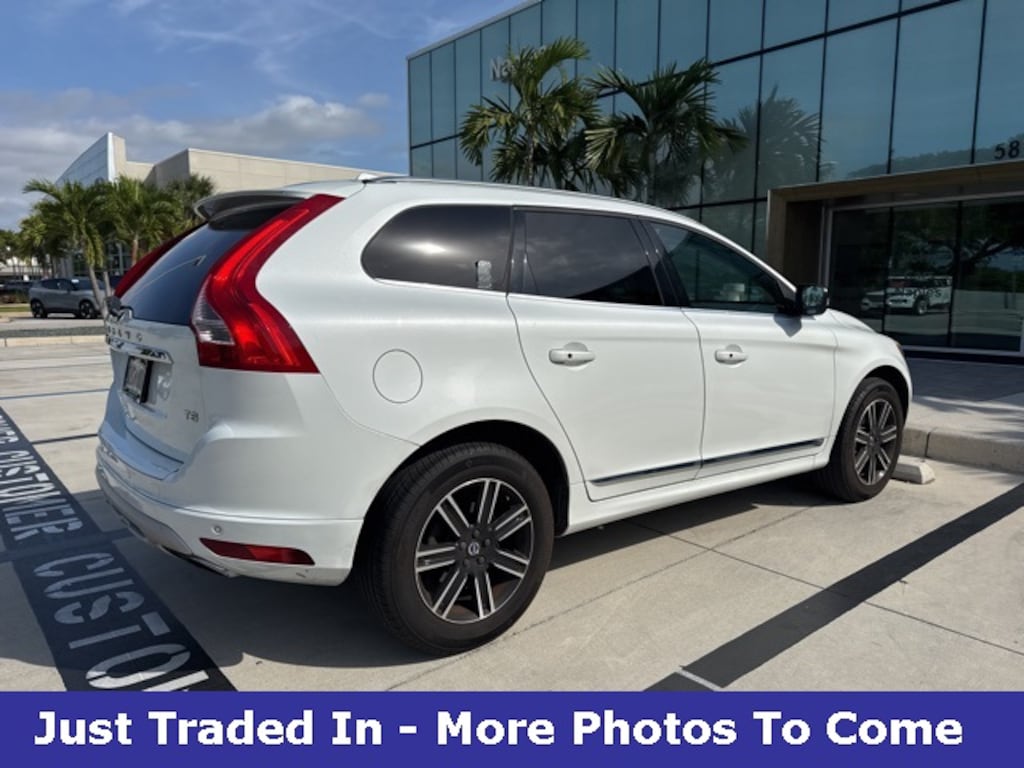 Used 2017 Volvo XC60 T5 Dynamic SUV