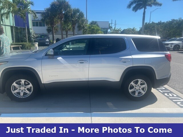 2018 Gmc Acadia SLE photo 4