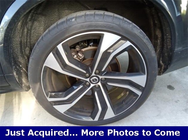 2024 Volvo XC90 Ultimate photo 2