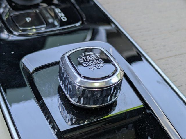 2026 Volvo XC90 Plus - Photo 28