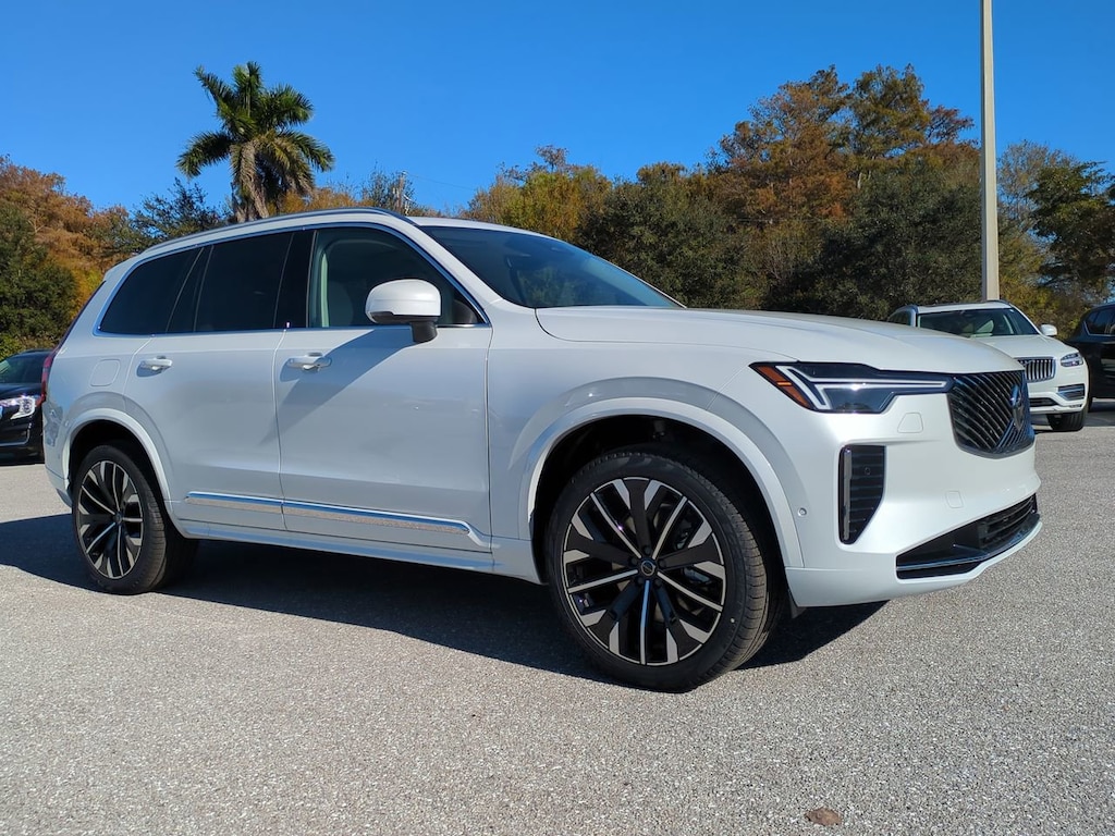 New 2026 Volvo XC90 B6 Ultra 7-Seater SUV