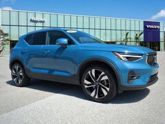 2023 Volvo XC40 Ultimate SUV YV4L12UA2P2081099