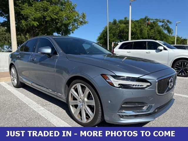 2017 Volvo S90 Sedan 