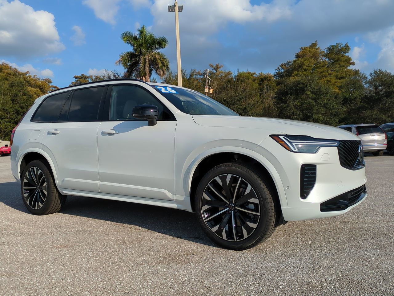 2026 Volvo XC90 Ultra - Photo 1