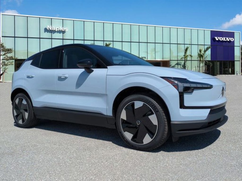 New 2026 Volvo EX30 Twin Motor Plus SUV