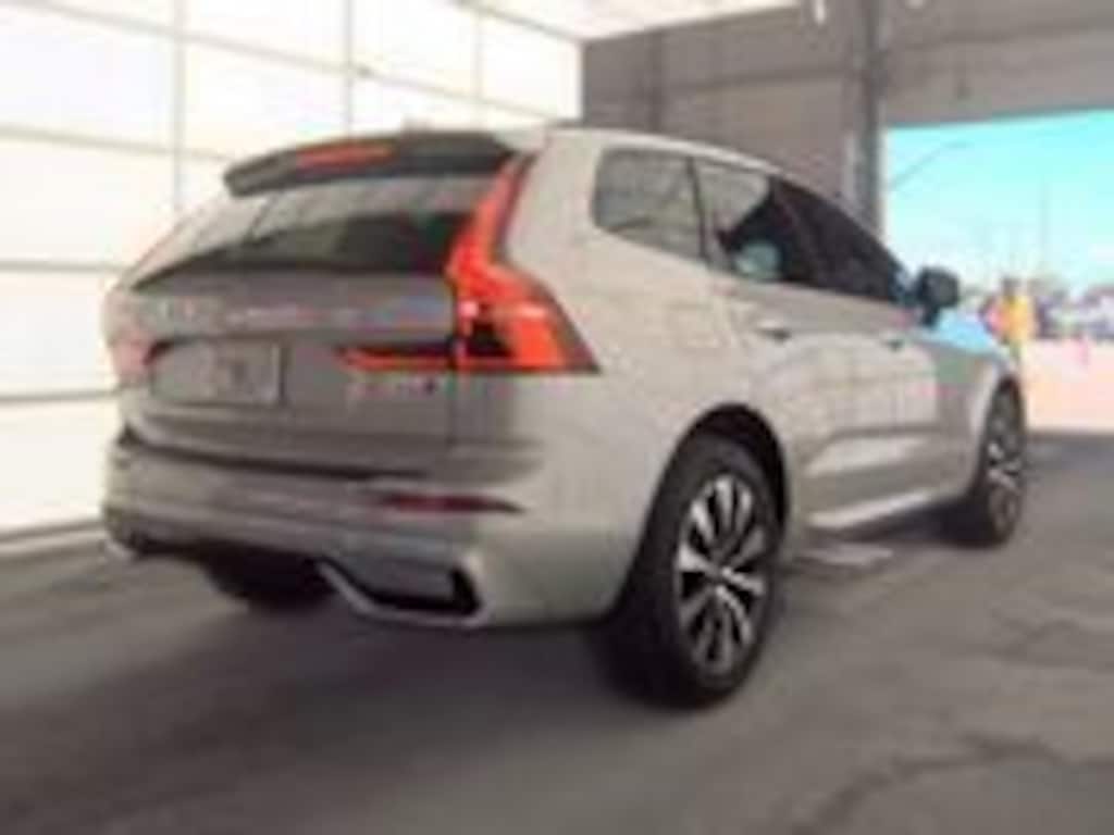 Certified 2025 Volvo XC60 B5 Core SUV