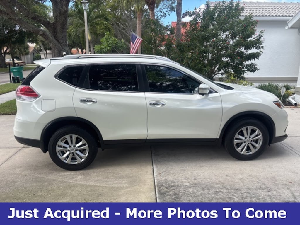 Used 2016 Nissan Rogue SV SUV