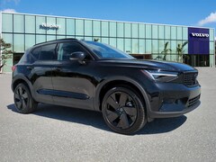 2026 Volvo XC40 B5 Ultra Black Edition SUV