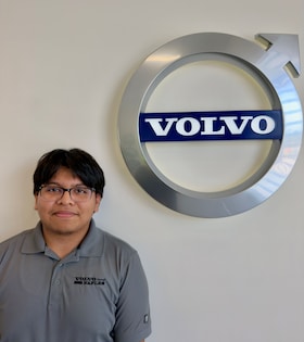 Staff member Dennis Lopez from ID_733482308408