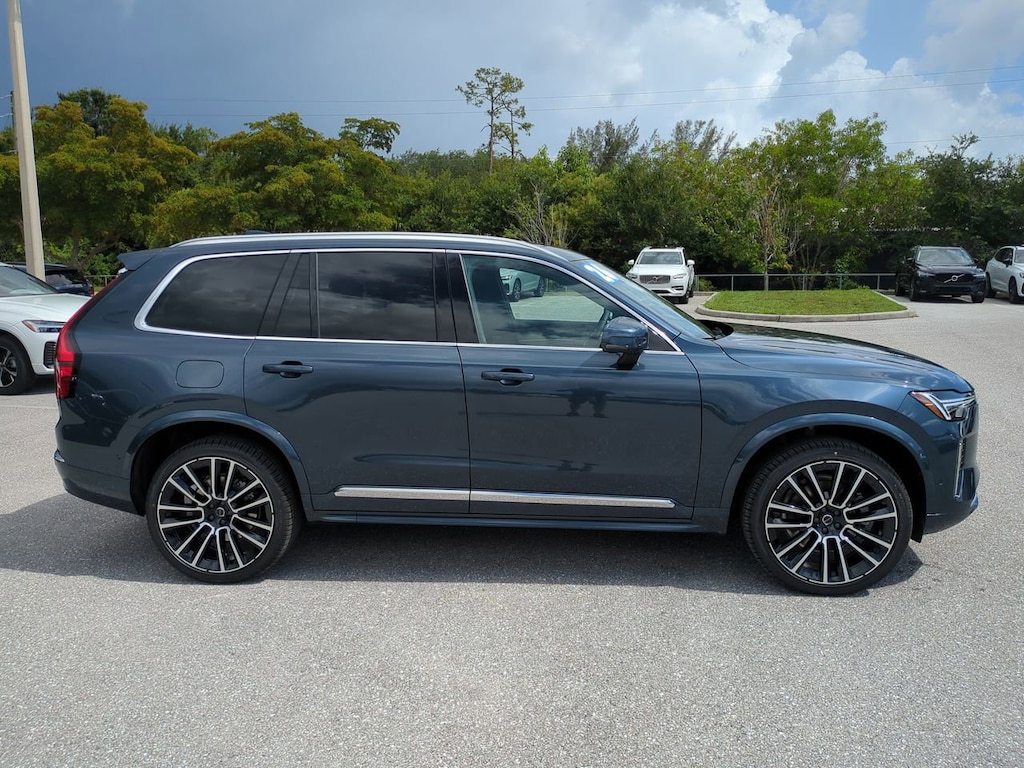 New 2026 Volvo XC90 B6 Plus 7-Seater SUV