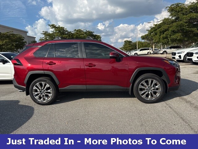 2025 Toyota RAV4 XLE Premium photo 2