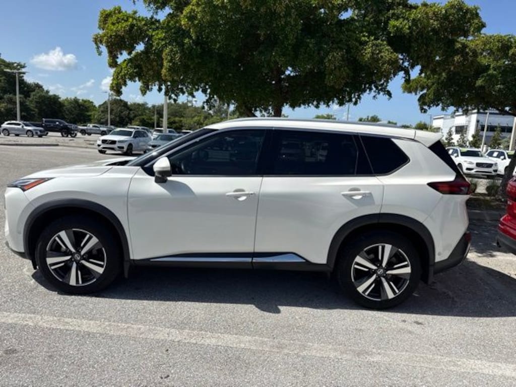Used 2021 Nissan Rogue Platinum SUV