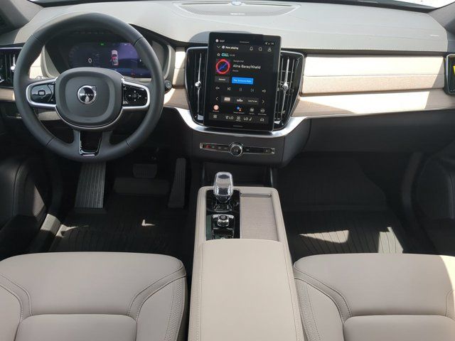 2026 Volvo XC90 Plus - Photo 15